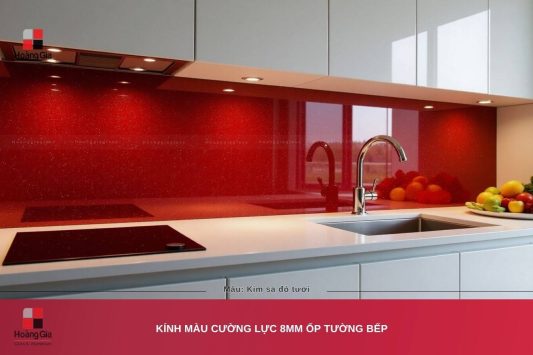 Kính ốp bếp kim sa đỏ tươi Hoàng Gia Glass