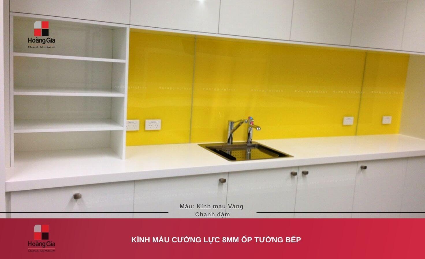 Kính Ốp Bếp Màu Vàng Chanh Kính Ốp Bếp Màu Vàng Chanh - Ảnh 2